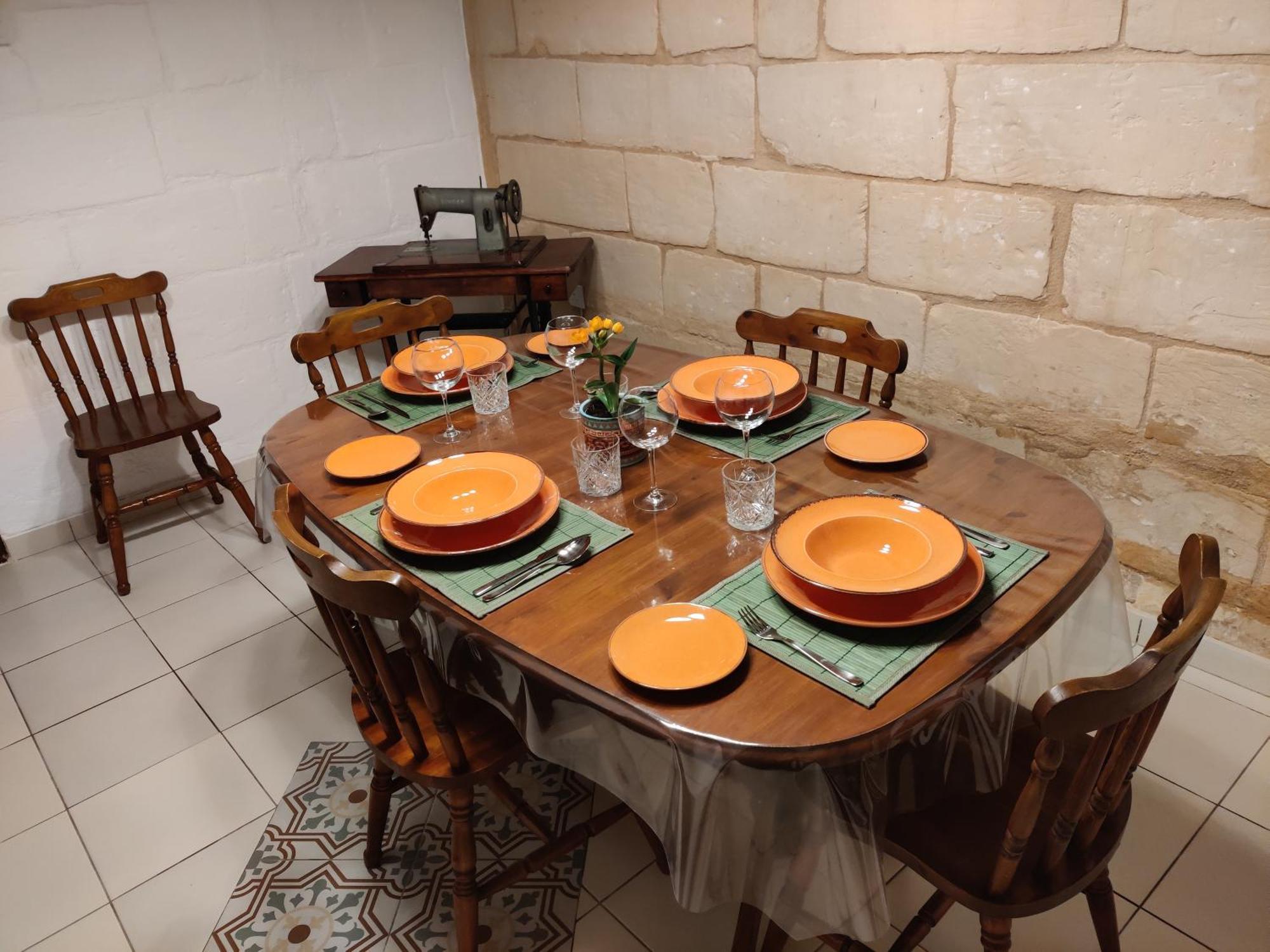 Peaceful Traditional Maltese Townhouse Luqa Ngoại thất bức ảnh